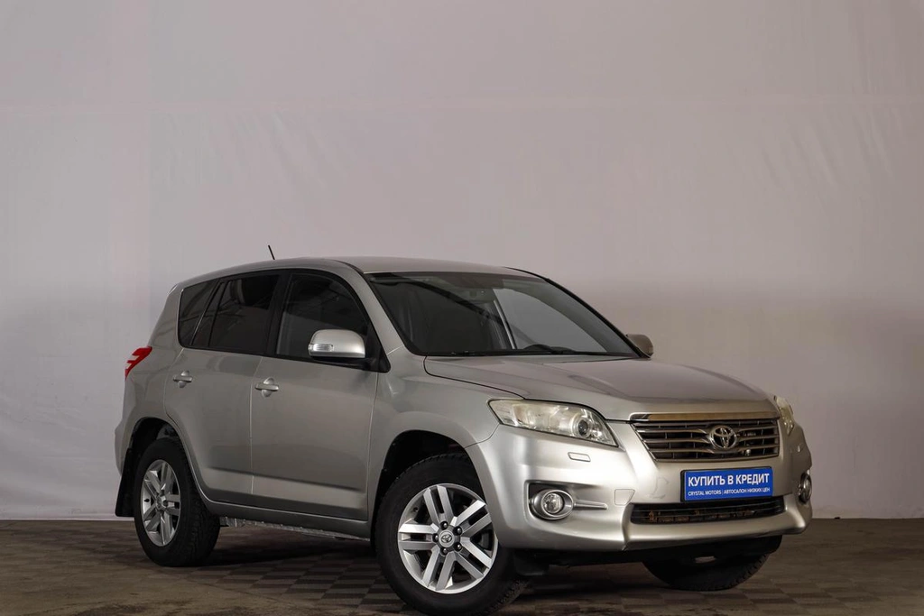 Внедорожник Toyota RAV4 2010 года, 1359000 рублей, Тюмень