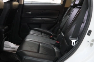 Внедорожник Mitsubishi Outlander 2012 года, 1549000 рублей, Омск