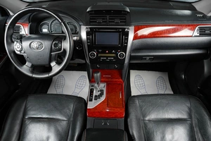 Седан Toyota Camry 2013 года, 1569000 рублей, Тюмень