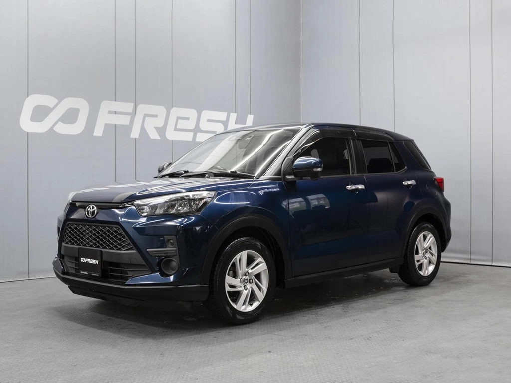 Внедорожник Toyota Raize 2019 года, 1560000 рублей, Омск