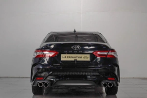 Седан Toyota Camry 2019 года, 3369000 рублей, Челябинск