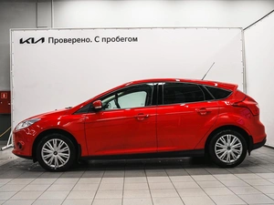 Хетчбэк Ford Focus 2012 года, 679000 рублей, Красноярск
