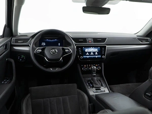 Лифтбек Skoda Superb 2021 года, 2227077 рублей, Москва