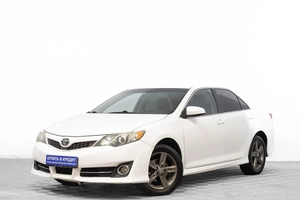 Седан Toyota Camry 2012 года, 1549000 рублей, Барнаул