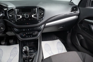 Седан ВАЗ (LADA) Vesta 2016 года, 869000 рублей, Оренбург