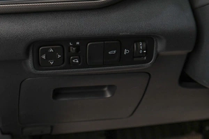 Внедорожник Changan UNI-T 2023 года, 2389000 рублей, Челябинск