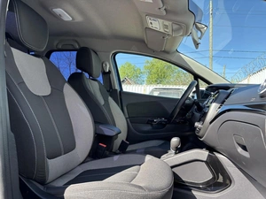 Внедорожник Renault Kaptur 2020 года, 1899000 рублей, Ижевск