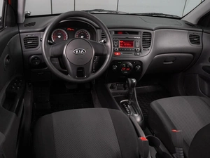 Седан Kia Rio 2009 года, 649000 рублей, Воронеж