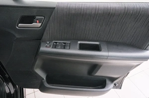 Минивэн Honda Freed 2014 года, 1079000 рублей, Красноярск