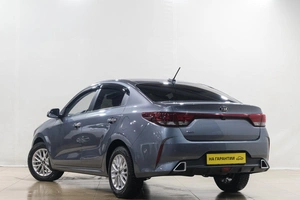 Седан Kia Rio 2020 года, 1669000 рублей, Новокузнецк