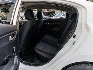 Седан Kia Rio 2021 года, 1799000 рублей, Большой Сочи