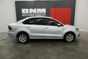 Седан Volkswagen Polo 2017 года, 1050000 рублей, Курск