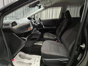 Минивэн Toyota Sienta 2020 года, 1370000 рублей, Красноярск