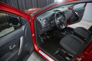 Хетчбэк Renault Sandero Stepway 2019 года, 1199000 рублей, Красноярск