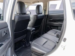 Внедорожник Mitsubishi Outlander 2016 года, 1899000 рублей, Краснодар