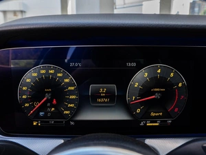 Седан Mercedes-benz E-класс 2018 года, 2699000 рублей, Волгоград