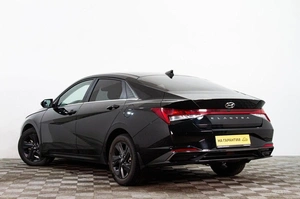 Седан Hyundai Elantra 2023 года, 2319000 рублей, Сургут