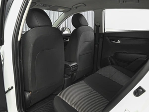 Хетчбэк Kia Rio X-Line 2018 года, 1248000 рублей, Ставрополь