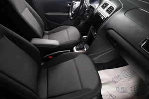 Седан Volkswagen Polo 2017 года, 1329000 рублей, Оренбург