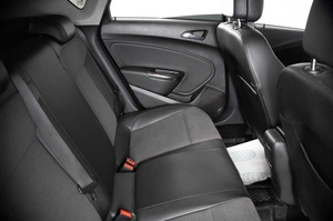 Хетчбэк Opel Astra 2011 года, 709000 рублей, Пермь