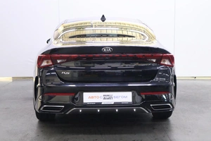 Седан Kia K5 2021 года, 2560000 рублей, Брянск