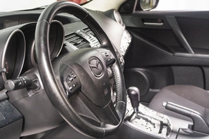 Седан Mazda 3 2011 года, 899000 рублей, Томск