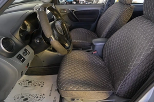 Внедорожник Toyota RAV4 2002 года, 789000 рублей, Омск