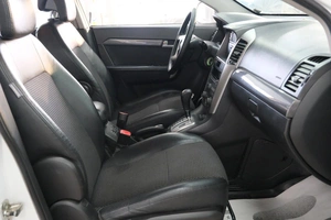 Внедорожник Chevrolet Captiva 2010 года, 1089000 рублей, Омск