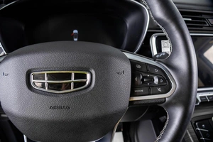 Внедорожник Geely Atlas Pro 2024 года, 2449000 рублей, Пермь