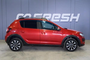 Хетчбэк Renault Sandero Stepway 2015 года, 649000 рублей, Ульяновск