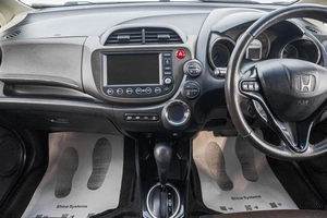 Универсал Honda Fit Shuttle 2012 года, 899000 рублей, Барнаул