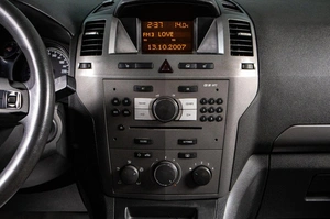 Минивэн Opel Zafira 2007 года, 479000 рублей, Сургут