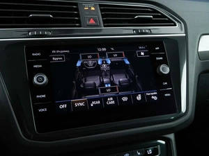 Внедорожник Volkswagen Tiguan 2018 года, 2649444 рублей, Москва
