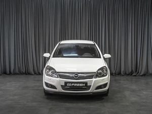 Хетчбэк Opel Astra 2010 года, 519000 рублей, Тюмень