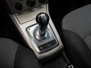 Хетчбэк Opel Astra GTC 2009 года, 490000 рублей, Краснодар