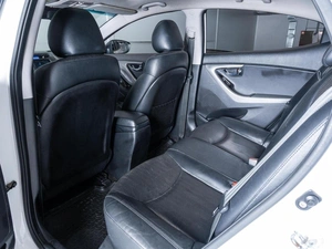 Седан Hyundai Avante 2011 года, 1166000 рублей, Ставрополь