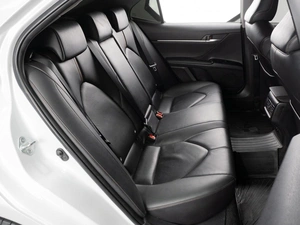 Седан Toyota Camry 2019 года, 2699000 рублей, Тюмень