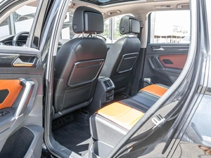 Внедорожник Volkswagen Tiguan 2017 года, 2445200 рублей, Ставрополь