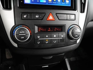 Хетчбэк Kia Ceed 2011 года, 779000 рублей, Воронеж