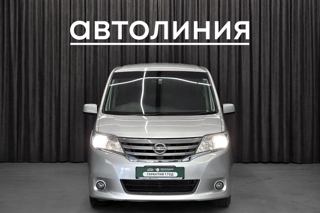 Минивэн Nissan Serena 2012 года, 1125000 рублей, Красноярск