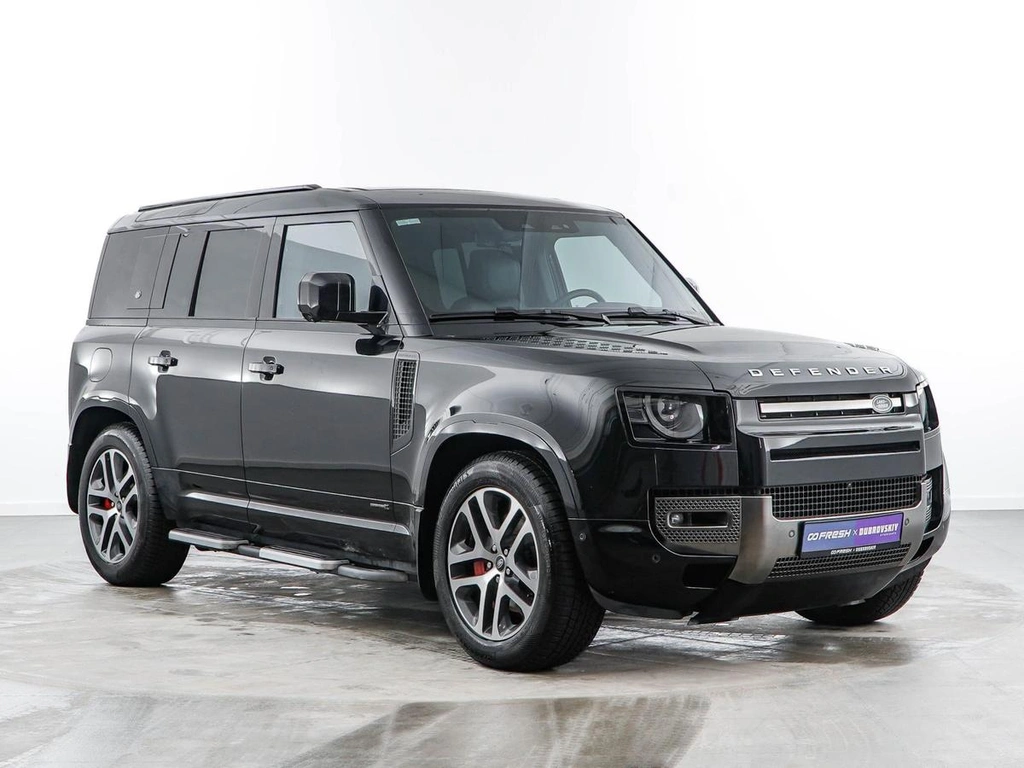 Внедорожник Land Rover Defender 2021 года, 6825444 рублей, Москва