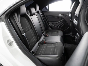 Седан Mercedes-benz CLA-класс 2015 года, 1999000 рублей, Тюмень