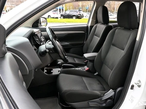 Внедорожник Mitsubishi Outlander 2015 года, 1799000 рублей, Волгоград
