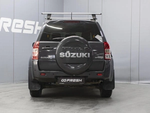 Внедорожник Suzuki Grand Vitara 2010 года, 990000 рублей, Омск