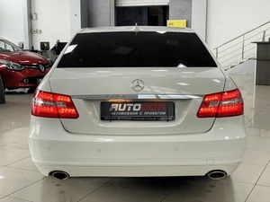 Седан Mercedes-benz E-класс 2010 года, 1487000 рублей, Солонцы