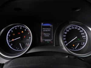 Седан Toyota Camry 2020 года, 2699000 рублей, Красный Пахарь