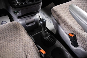 Минивэн Chrysler Voyager 2000 года, 299000 рублей, Сургут
