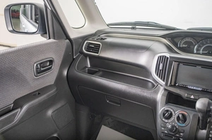 Минивэн Suzuki Solio 2019 года, 999000 рублей, Томск