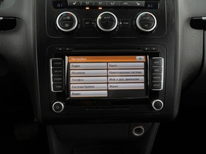 Минивэн Volkswagen Touran 2013 года, 1198999 рублей, Москва