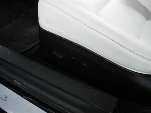 Седан Tesla Model 3 2018 года, 2996000 рублей, Воронеж